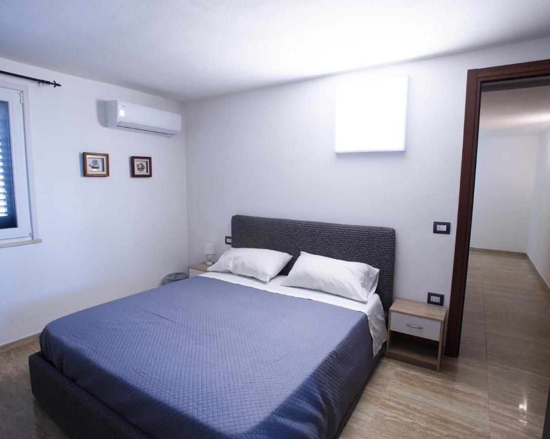 Appartamento Sul Mare Su Forti Ngoại thất bức ảnh